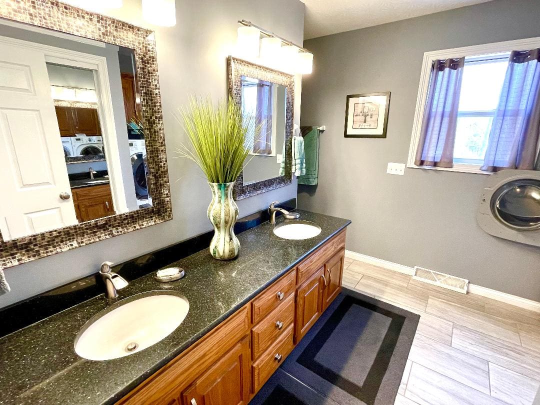 Shadowood Master bathroom with two sinks